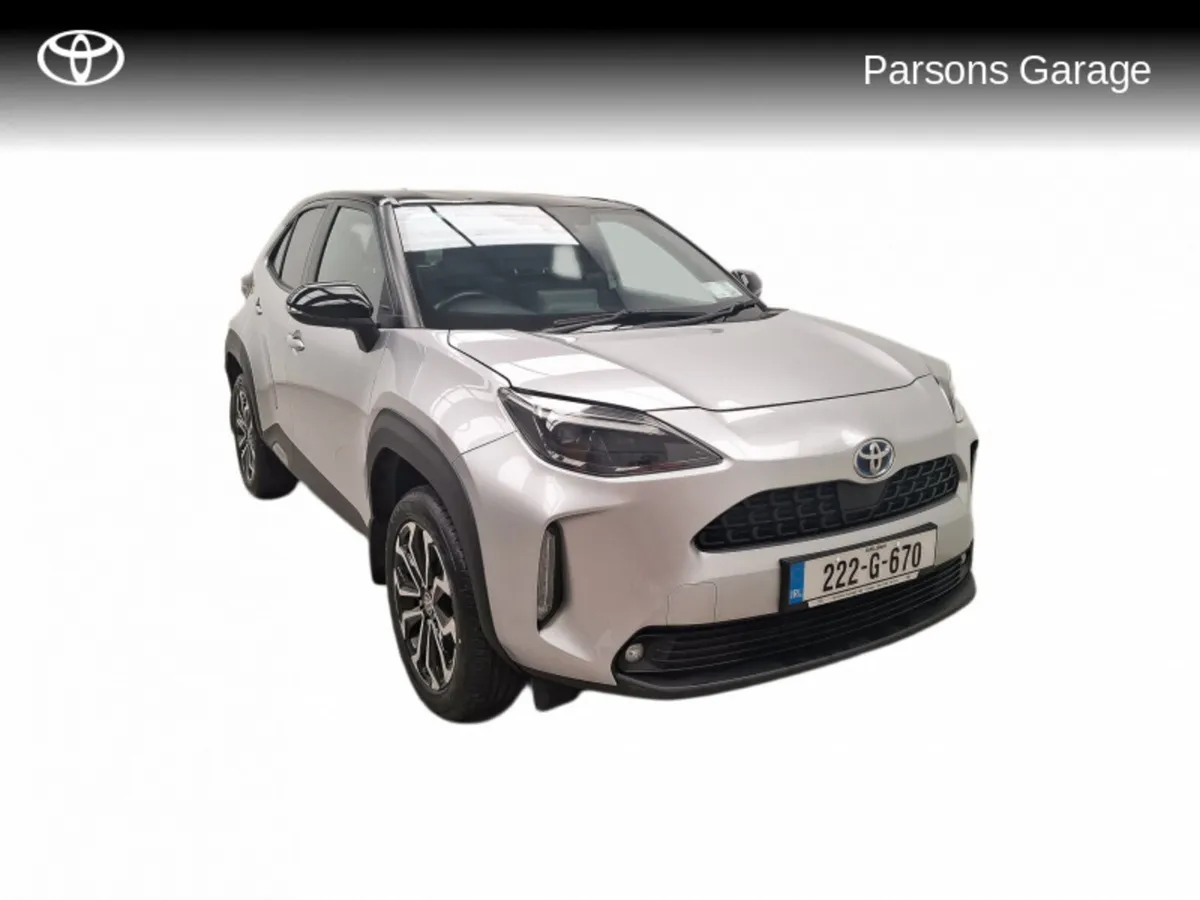 Toyota Yaris CR CROSS LUNA SPORT 4DR AUTO - Image 1