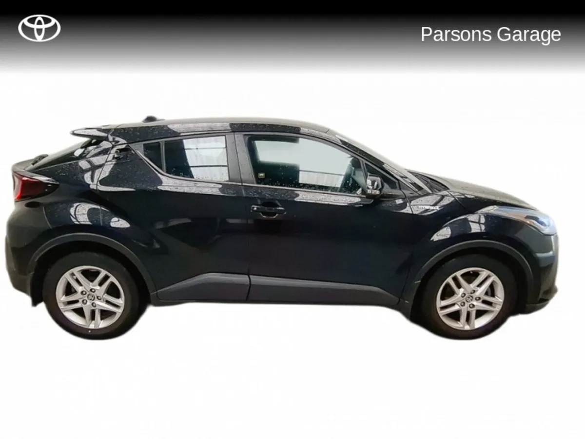 Toyota C-HR C-HR 1.8 HYBRID LUNA - Image 3