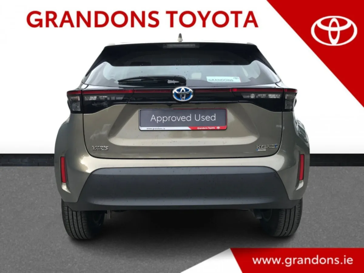 Toyota Yaris Cross LUNA 4DR AUTO - GRANDONS - Image 4