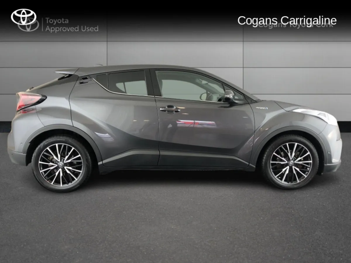 Toyota C-HR HYBRID SOL 4DR AUTO - Image 2