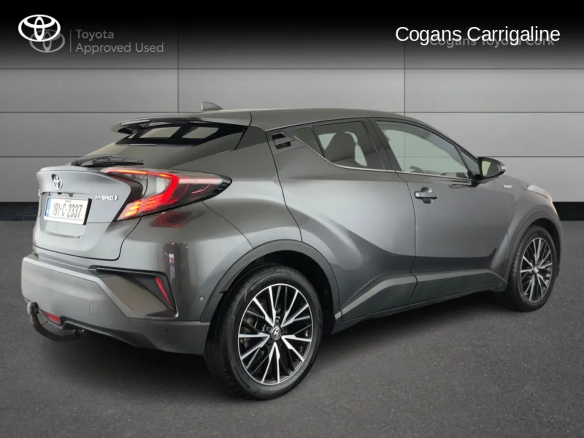 Toyota C-HR HYBRID SOL 4DR AUTO - Image 3