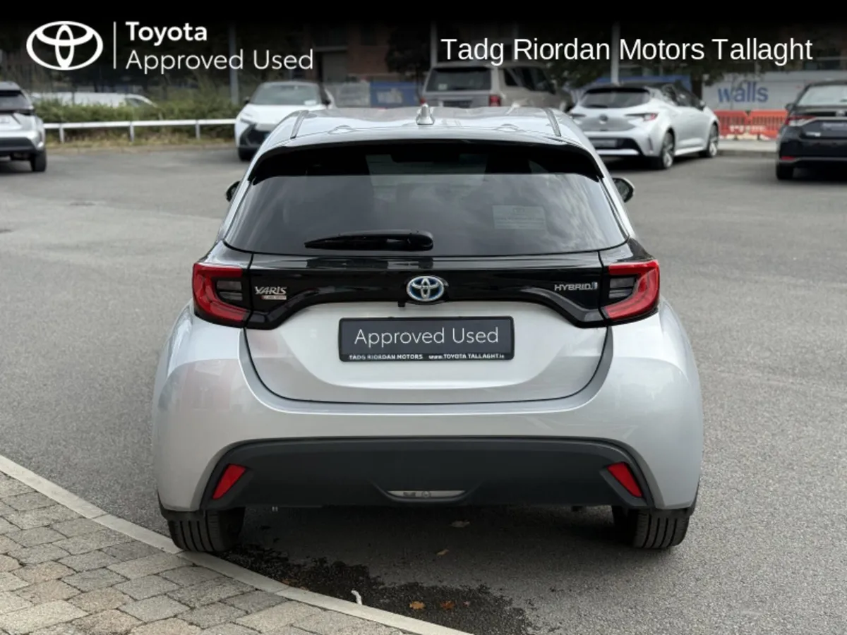 Toyota Yaris 1.5 HYBRID L/SPORT - Image 4