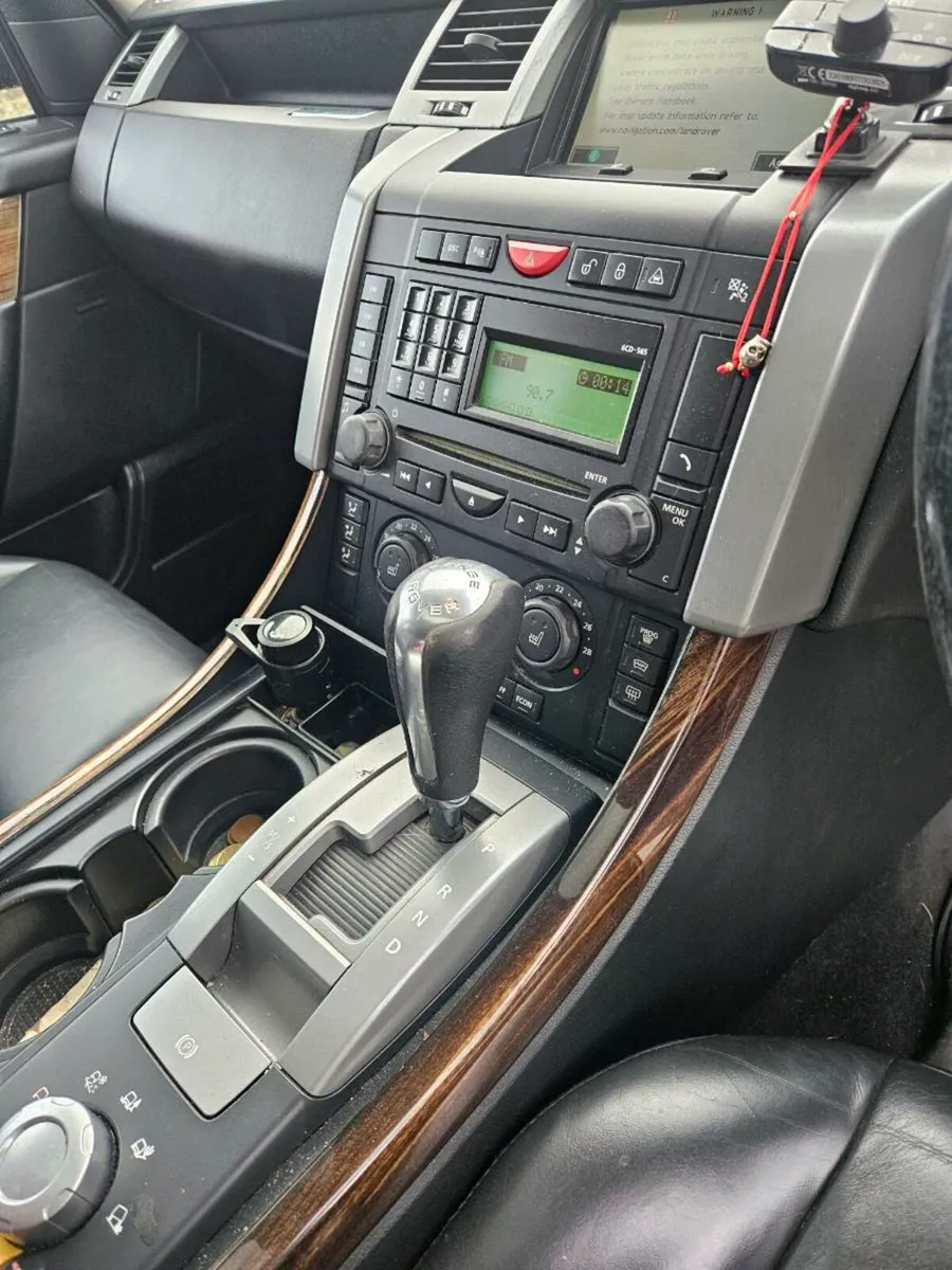 Crew cab jeep - Image 2