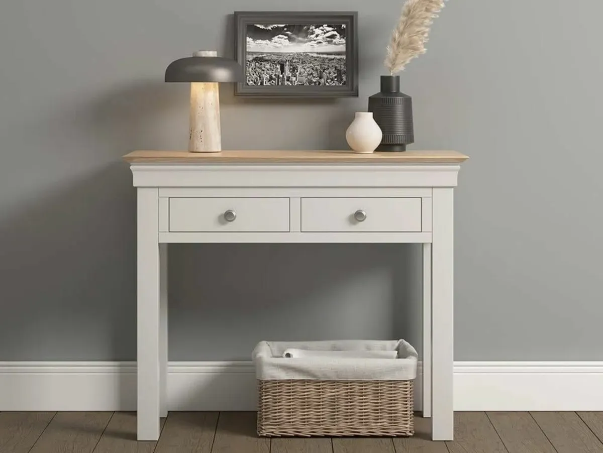FURNITURE - Image 4