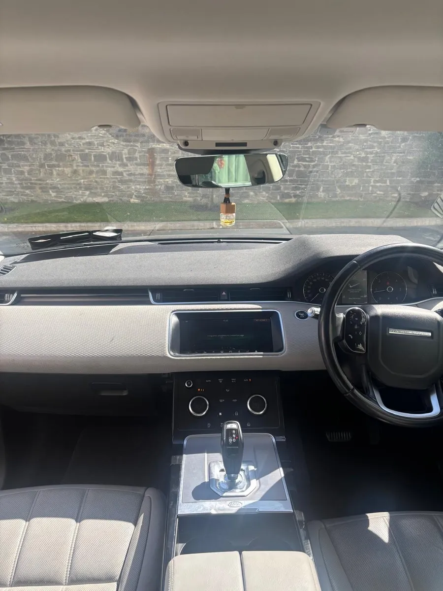 Land Rover Range Rover Evoque 2019 - Image 3
