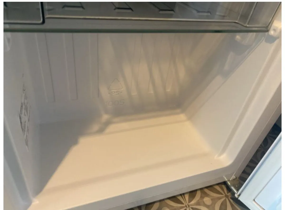 NordMende Undercounter freezer - Image 4
