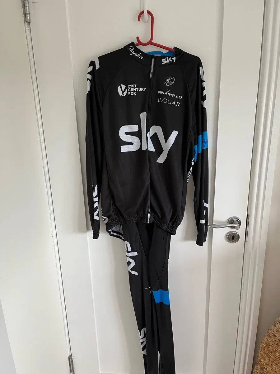 Cycling Clothing - Image 4