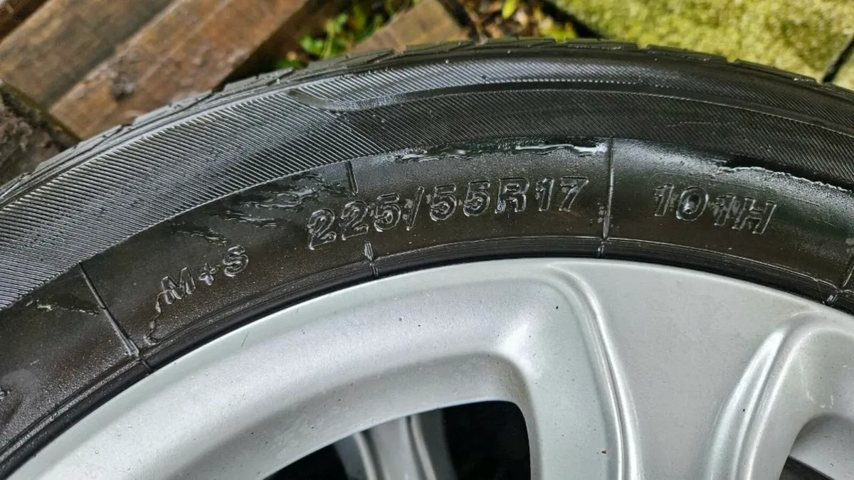 Alloys tires for Audi A4 225/55R17 - Image 3