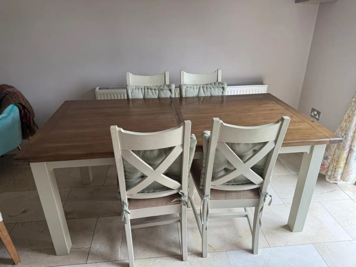 Kitchen Table - Image 4