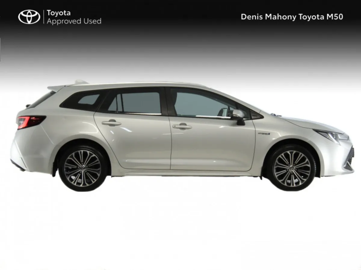 Toyota Corolla Touring Sports SOL - Image 3