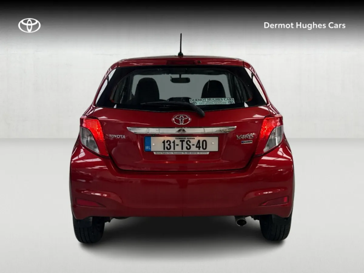 Toyota Yaris 1.4D4D 5DR LUNA - Image 4