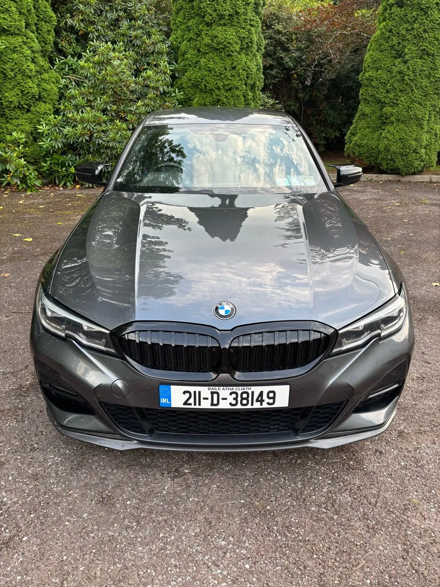 M-Sport 211 BMW 330e HighSpec NCT until 2027✅ - Image 4