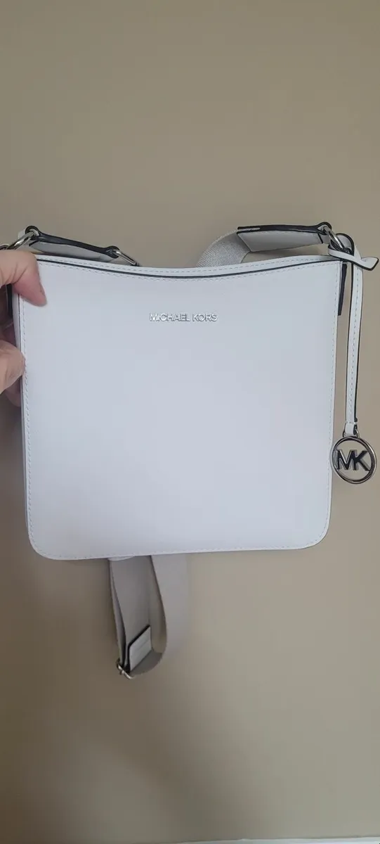 Michael Kors White Crossbody bag and wallet - Image 2