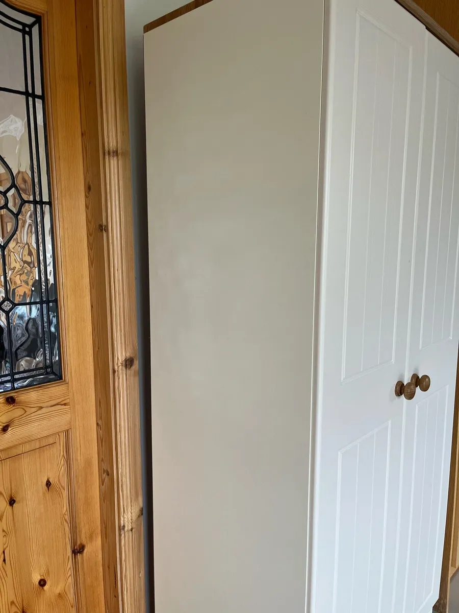 Wardrobe - Image 2