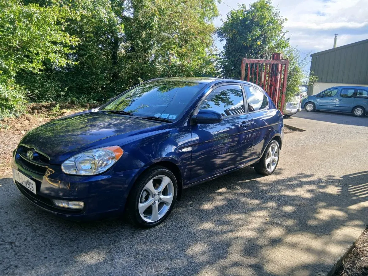 Hyundai accent 2009 1.4 petrol for sale - Image 2