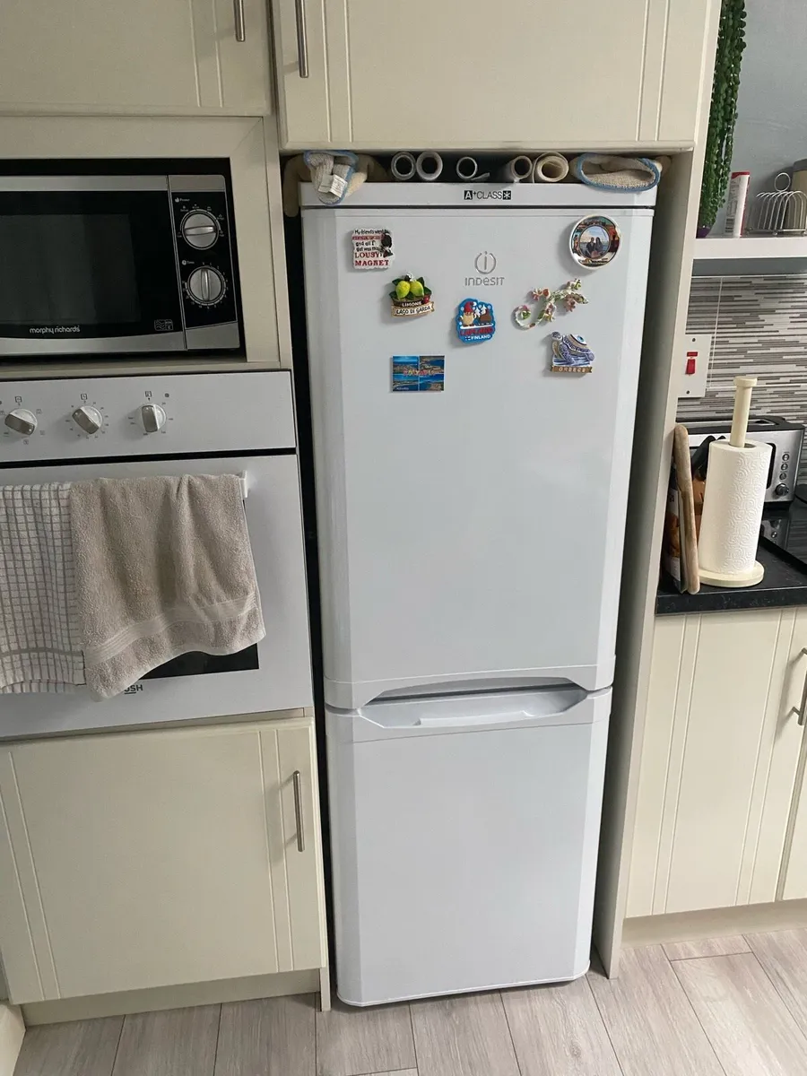 Indesit A+ Class Fridge/Freezer - Image 1