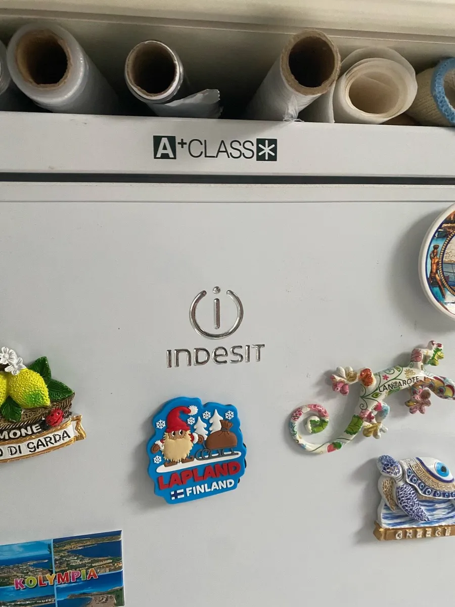 Indesit A+ Class Fridge/Freezer - Image 2