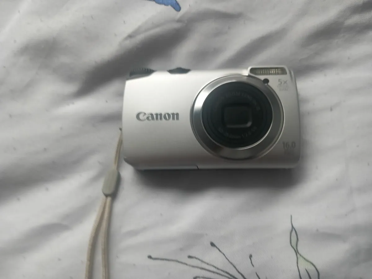 canon porershot A3300 IS - Image 2