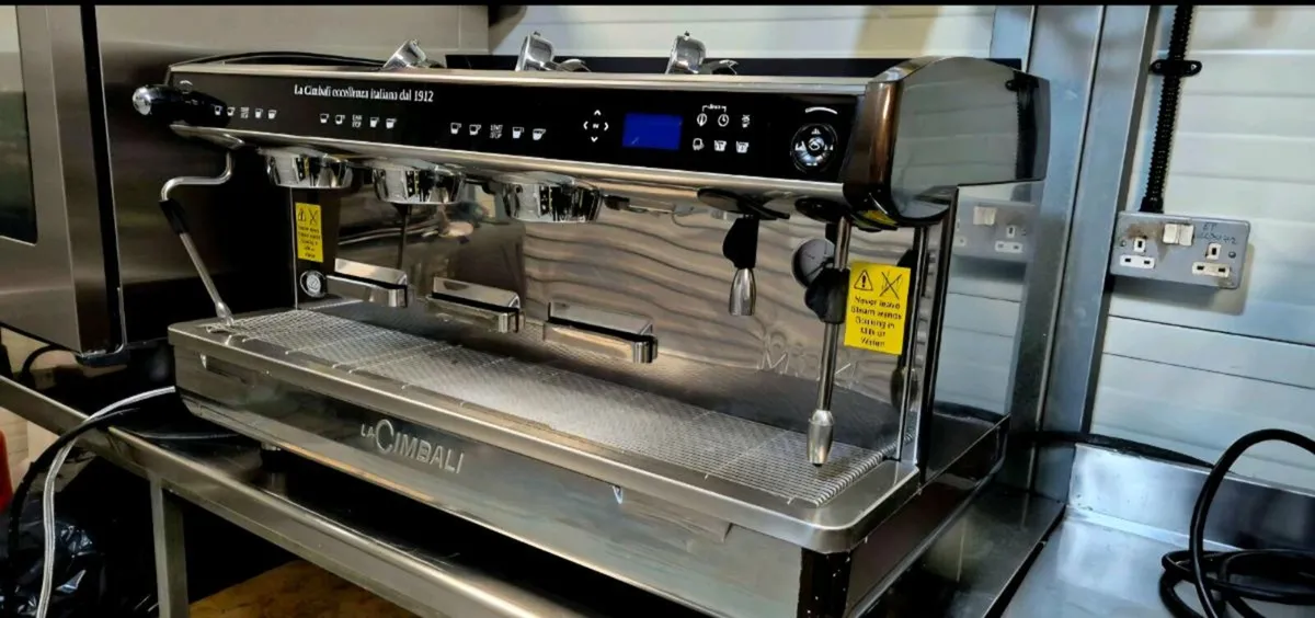 La Cimbali M34 coffee machine - Image 2
