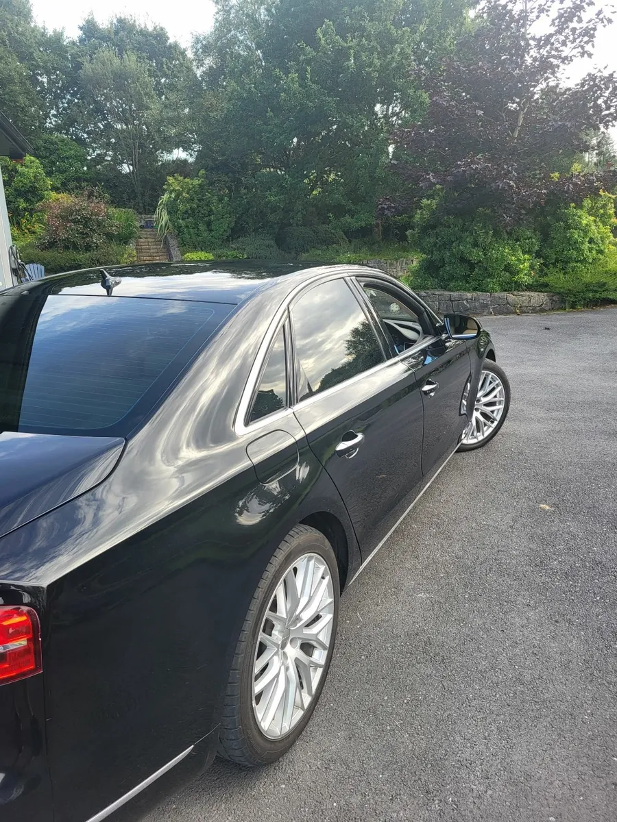 Audi A8 2016 - Image 3