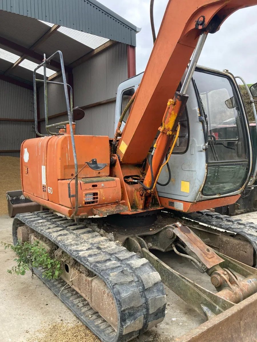 Hitachi EX60 - Image 3