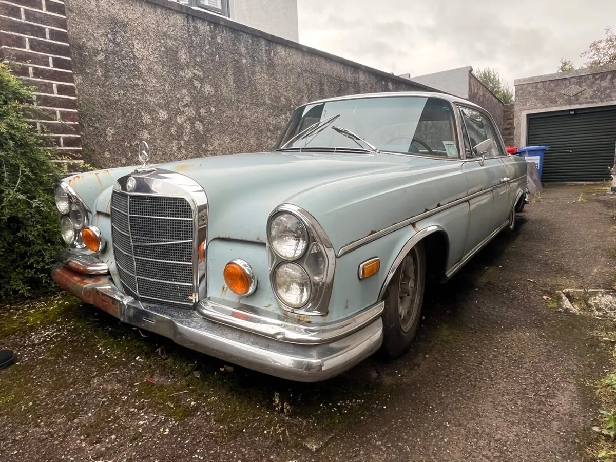 1967 Mercedes Benz 300SE Coupe (for restoration) - Image 3