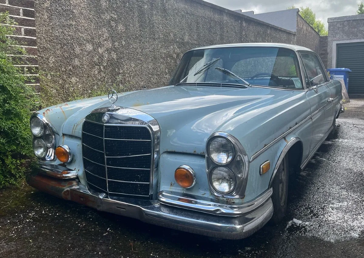 1967 Mercedes Benz 300SE Coupe (for restoration) - Image 1