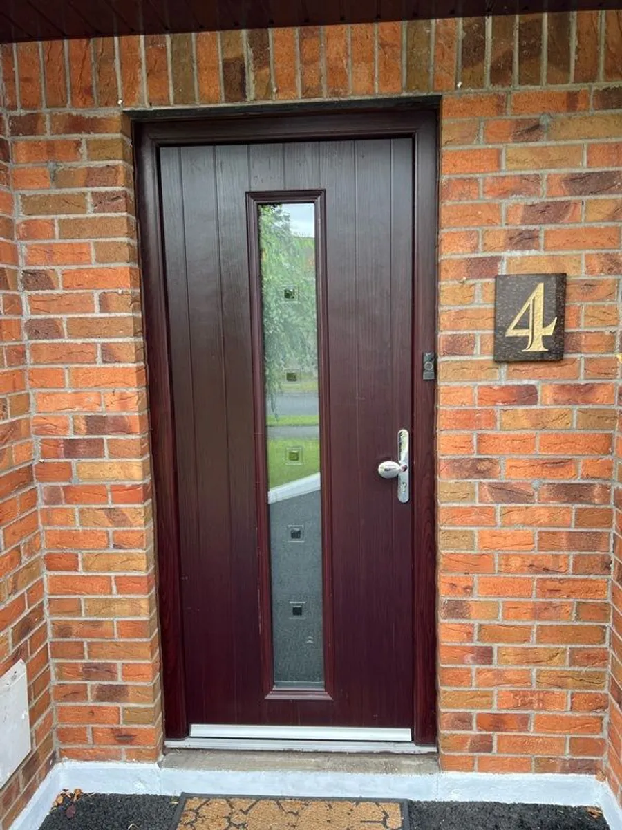 Composite front door - Image 1