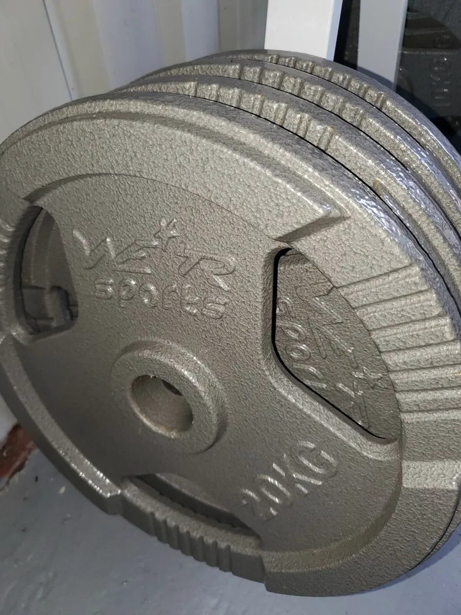 Gym equipment - Image 1