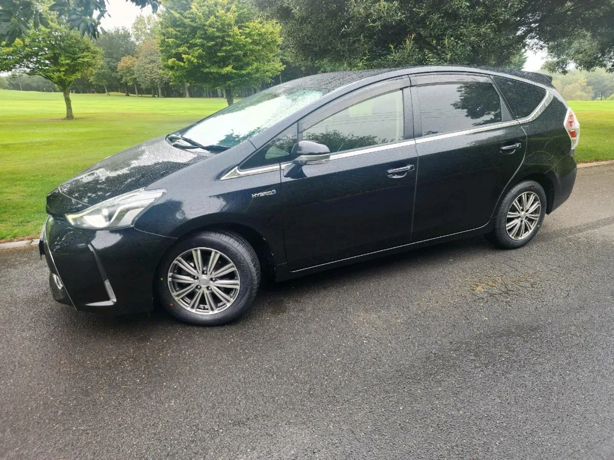 TOYOTA PRIUS ALPHA 7 SEATS AUTO - Image 4