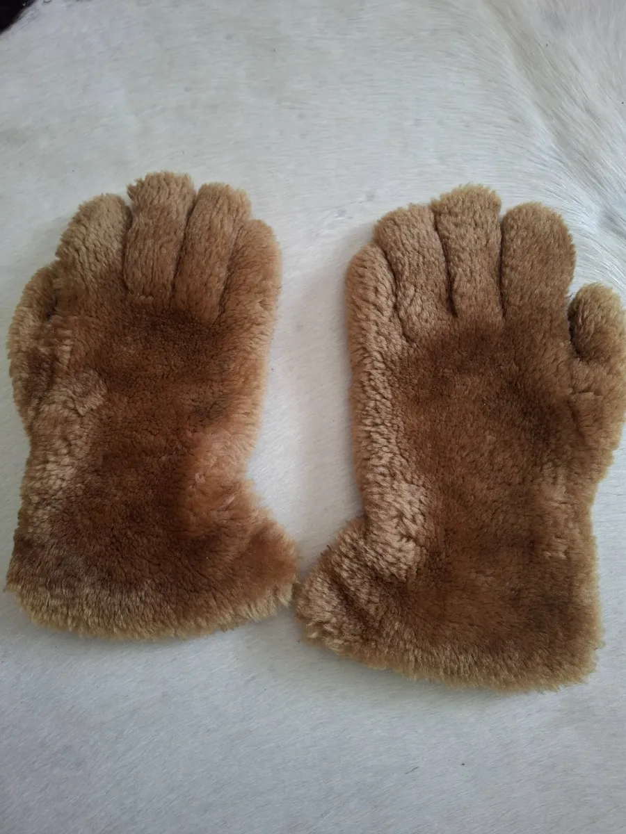Real fur rabbit ushanka hats - Image 4