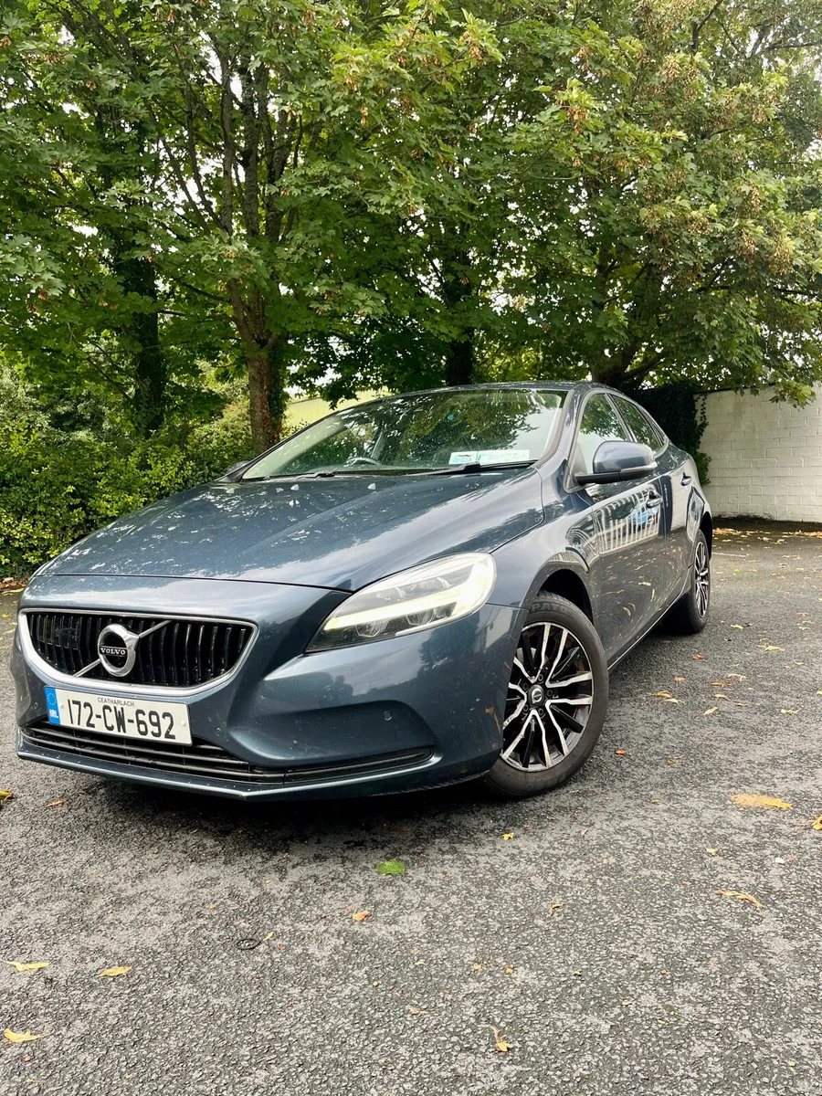 VOLVO V40 NEW NCT - Image 2