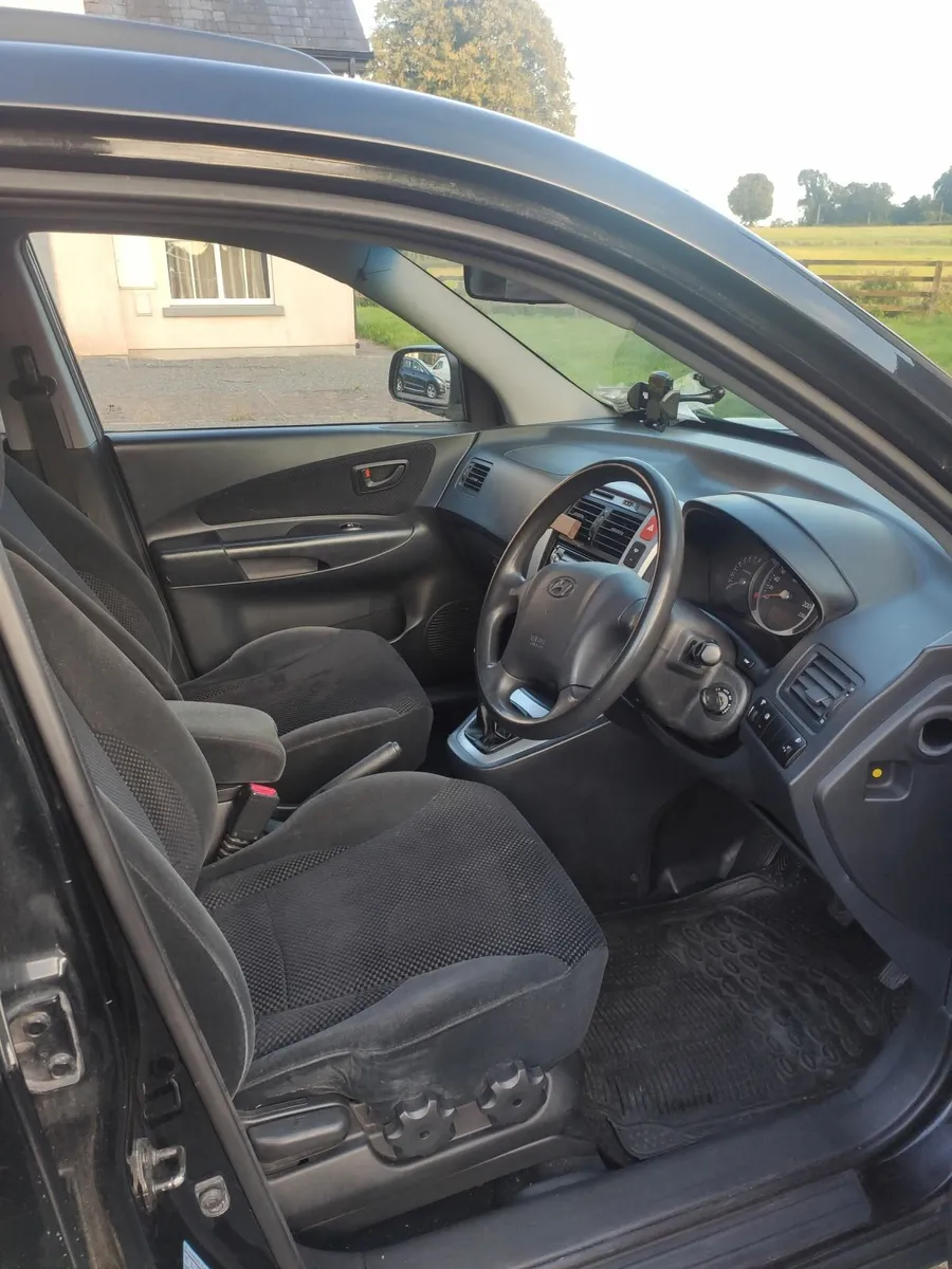 Hyundai Tucson 2006 - Image 3