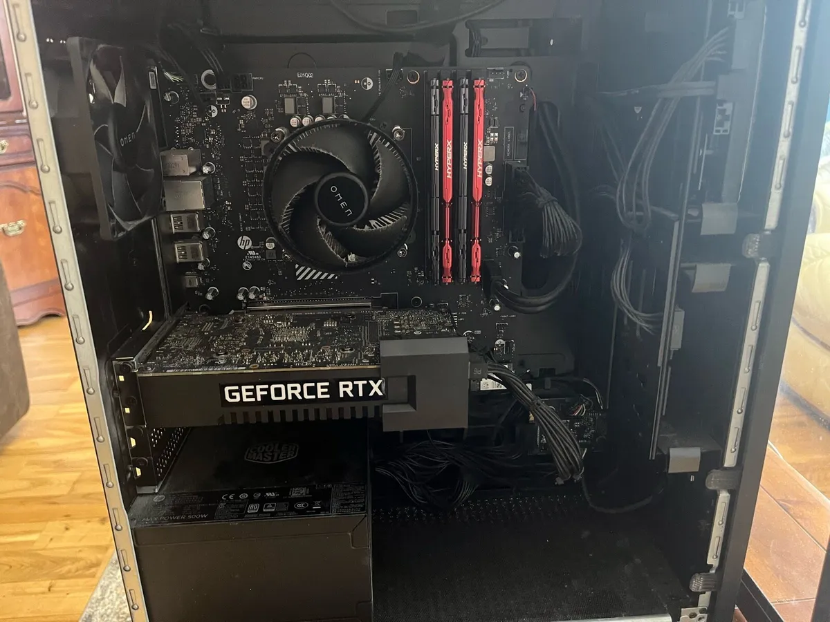 HP OMEN 25L GAMING PC. i5, rtx 2060, 1tb had - Image 1