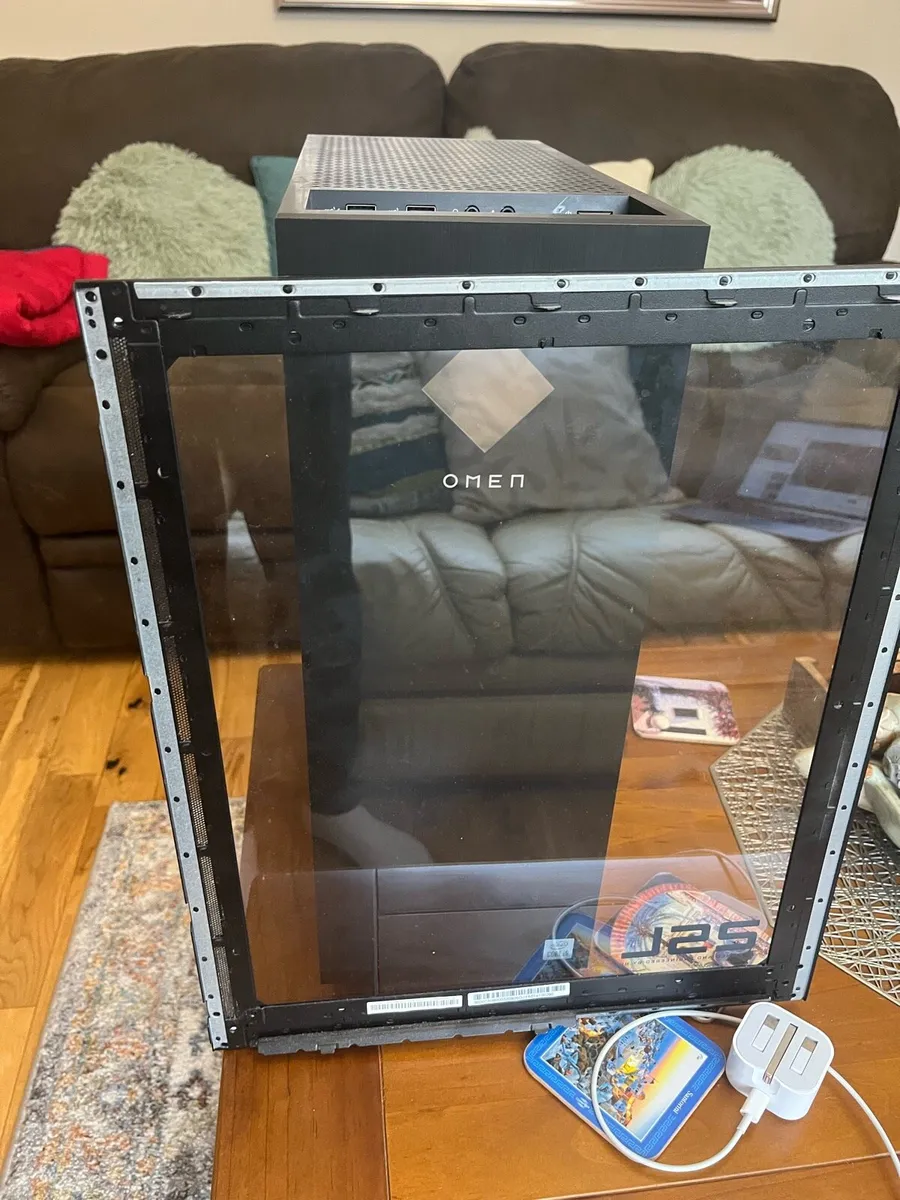 HP OMEN 25L GAMING PC. i5, rtx 2060, 1tb had - Image 4