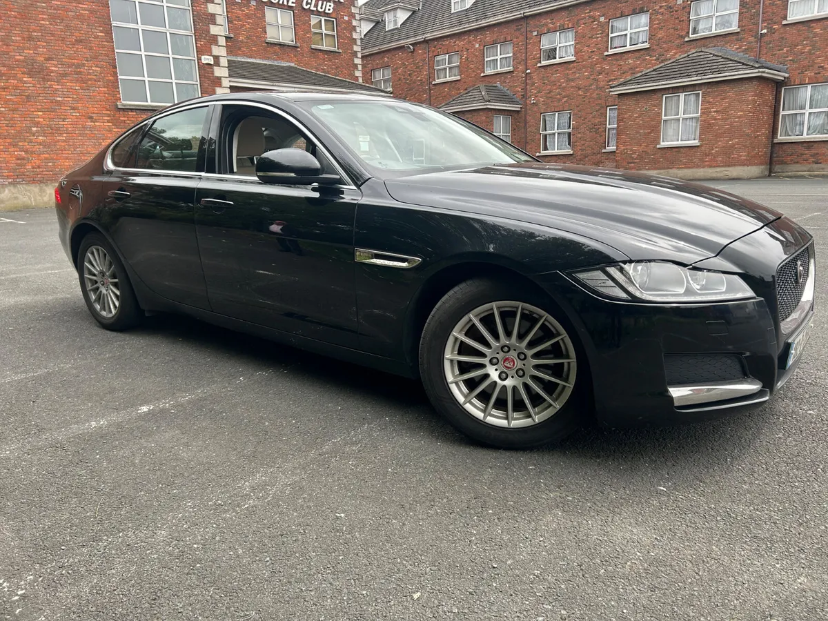 Jaguar XF 2018 2.0D Auto, Nct 9/26, Prestige - Image 2