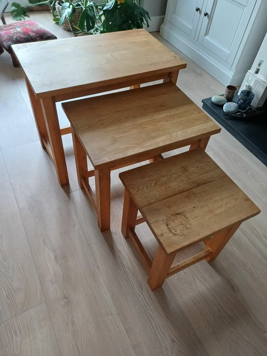 Nest of tables - Image 2