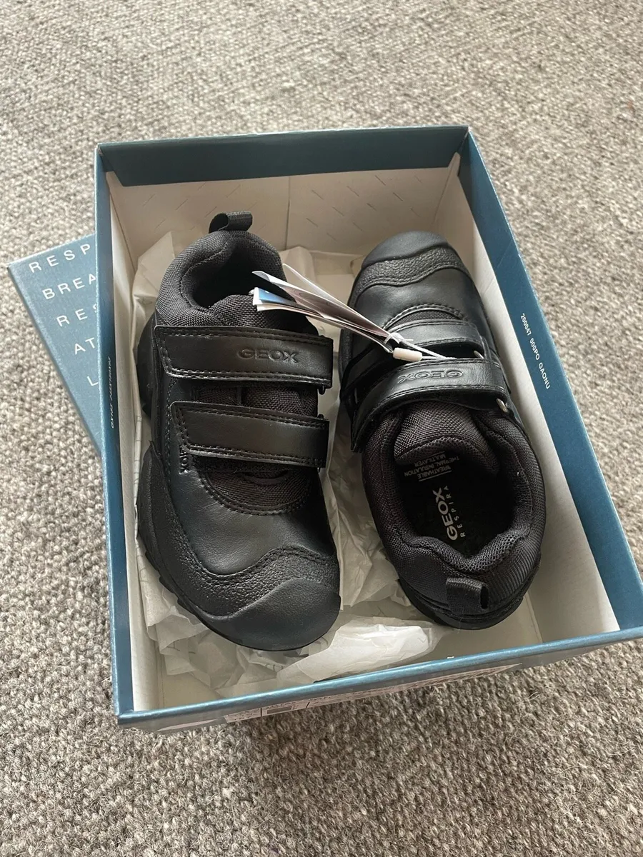 Boys Geox black shoes - Image 1