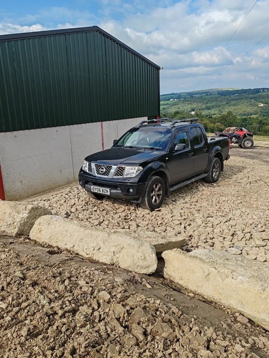 Nissan Navara 2006 - Image 2