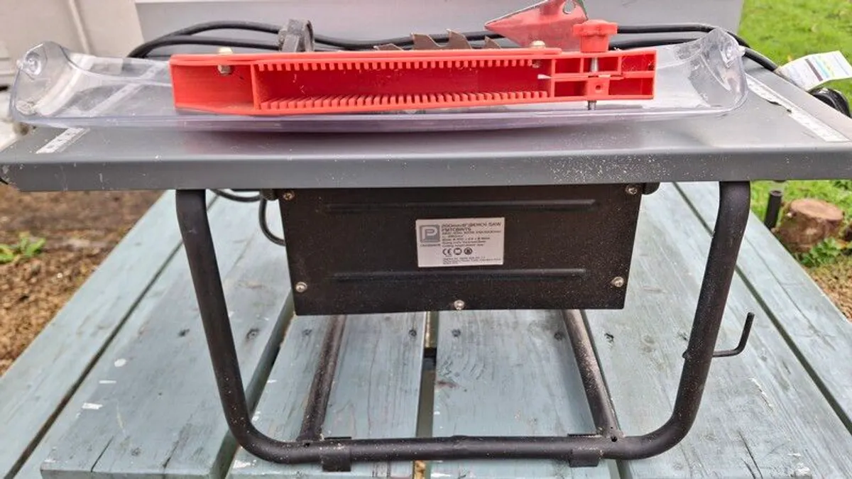 table saw. - Image 2