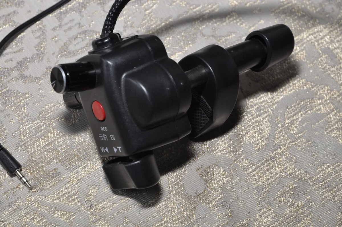 panasonic 4k ux-180 kit - Image 3