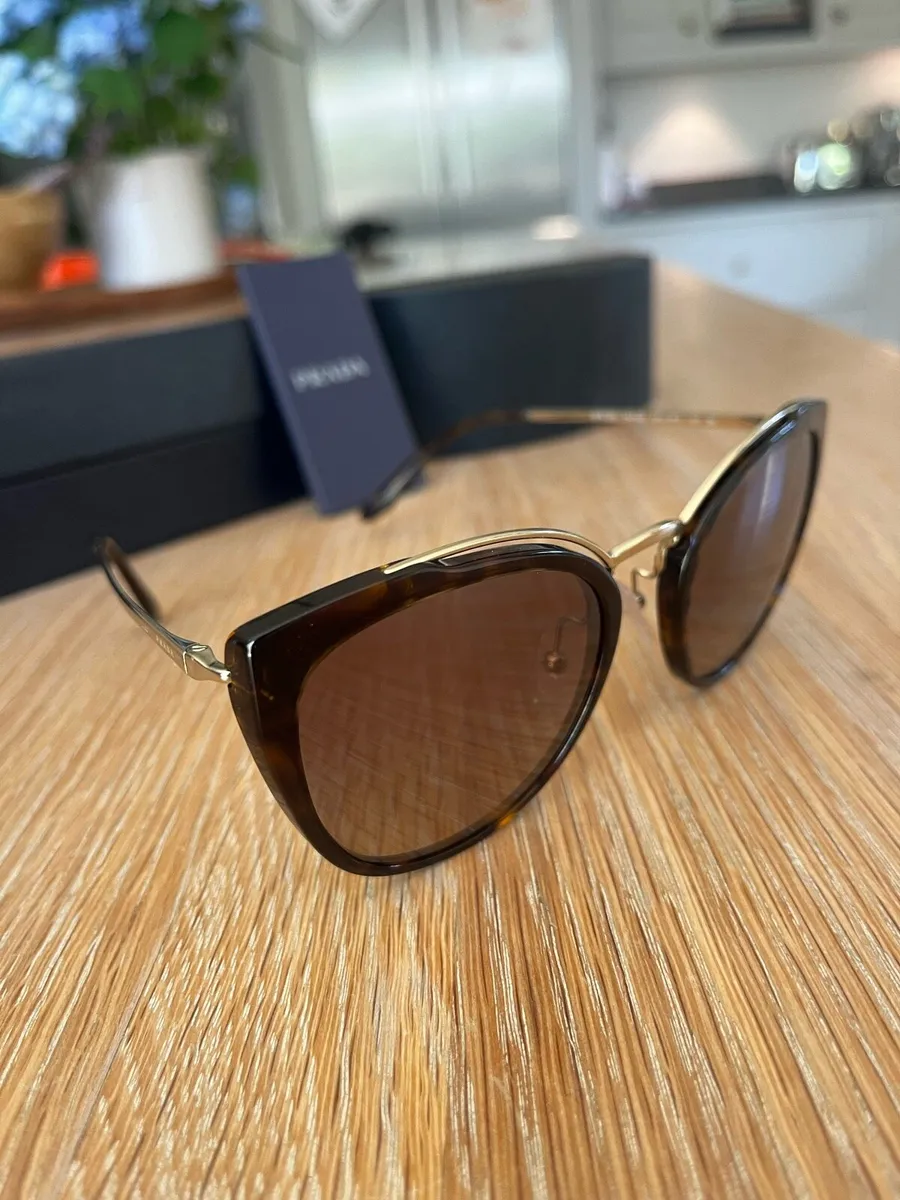 Prada sunglasses - brand new - Image 4