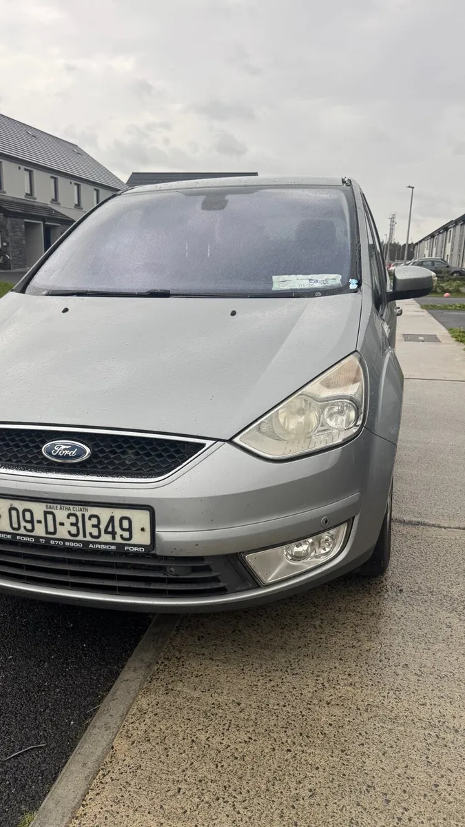 Ford Galaxy - Image 1