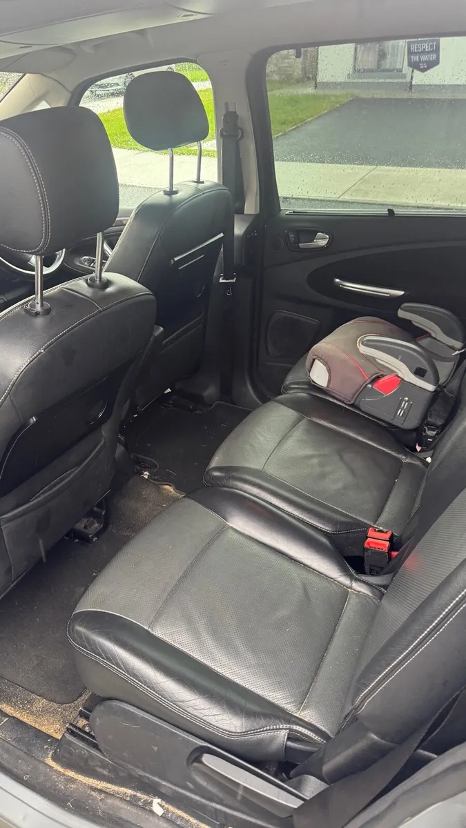 Ford Galaxy - Image 3