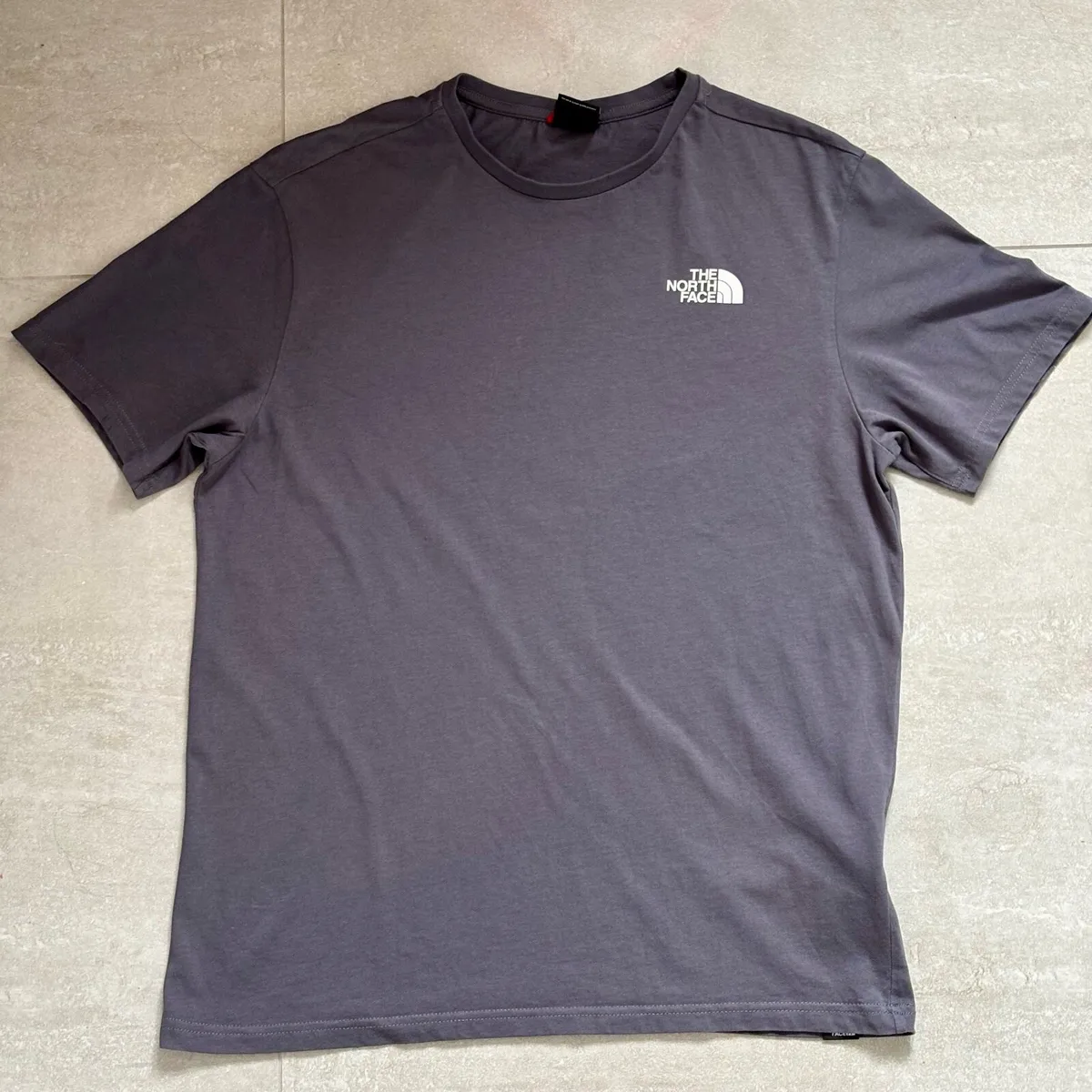 Grey The North Face t-shirt with back graphic - Image 3