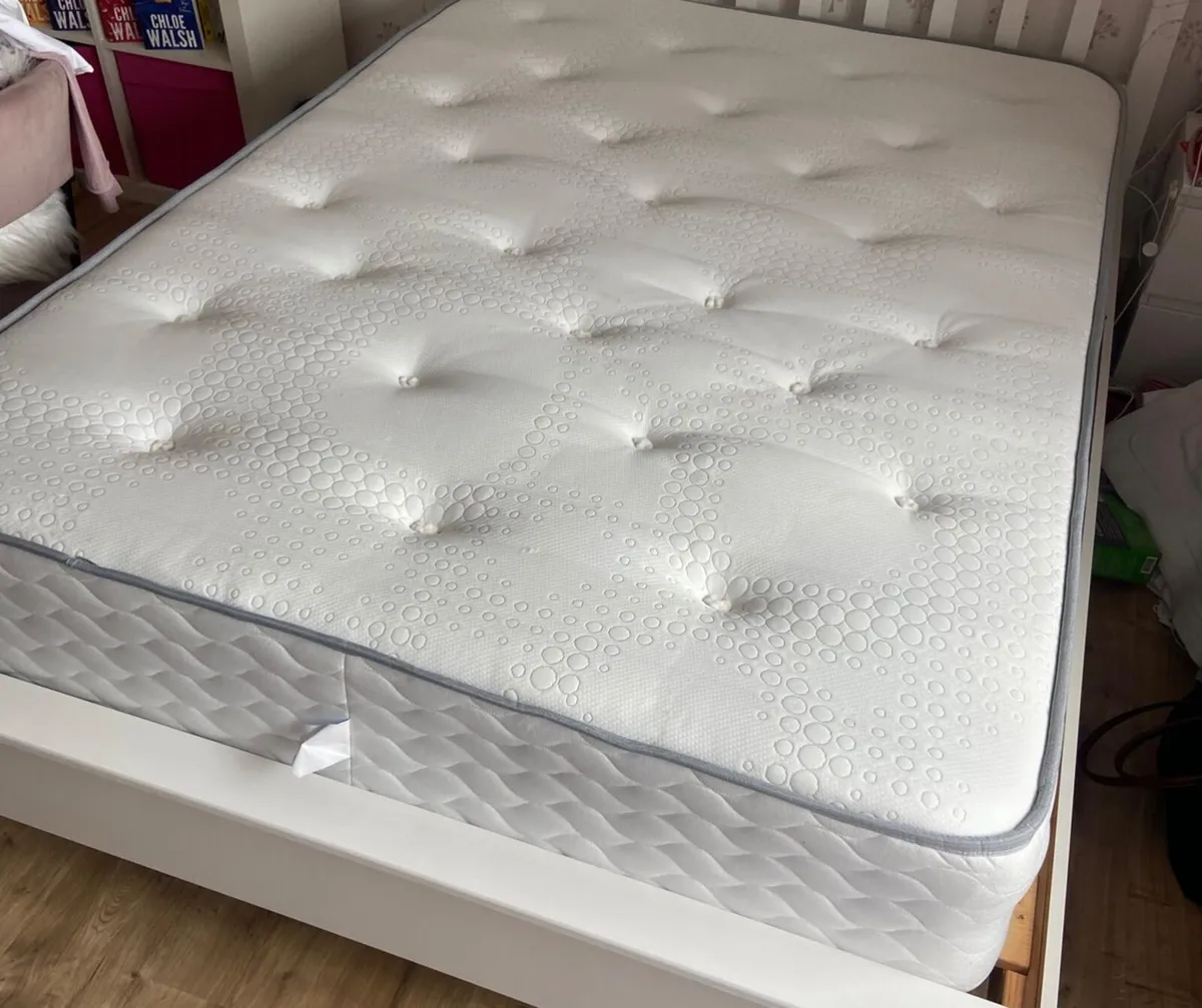 Double Mattress - Image 2
