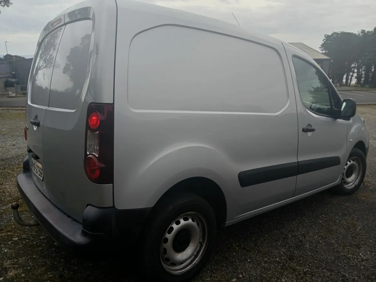 Peugeot Partner 2015 - Image 2