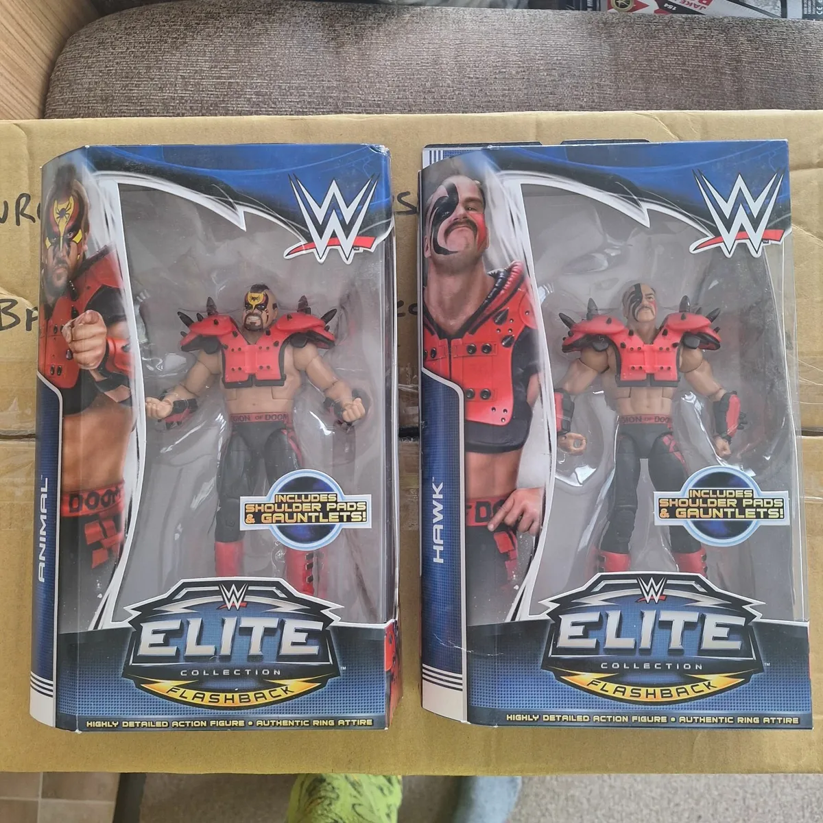 WWE Elite Flashback series 30 Animal & Hawk.k - Image 2