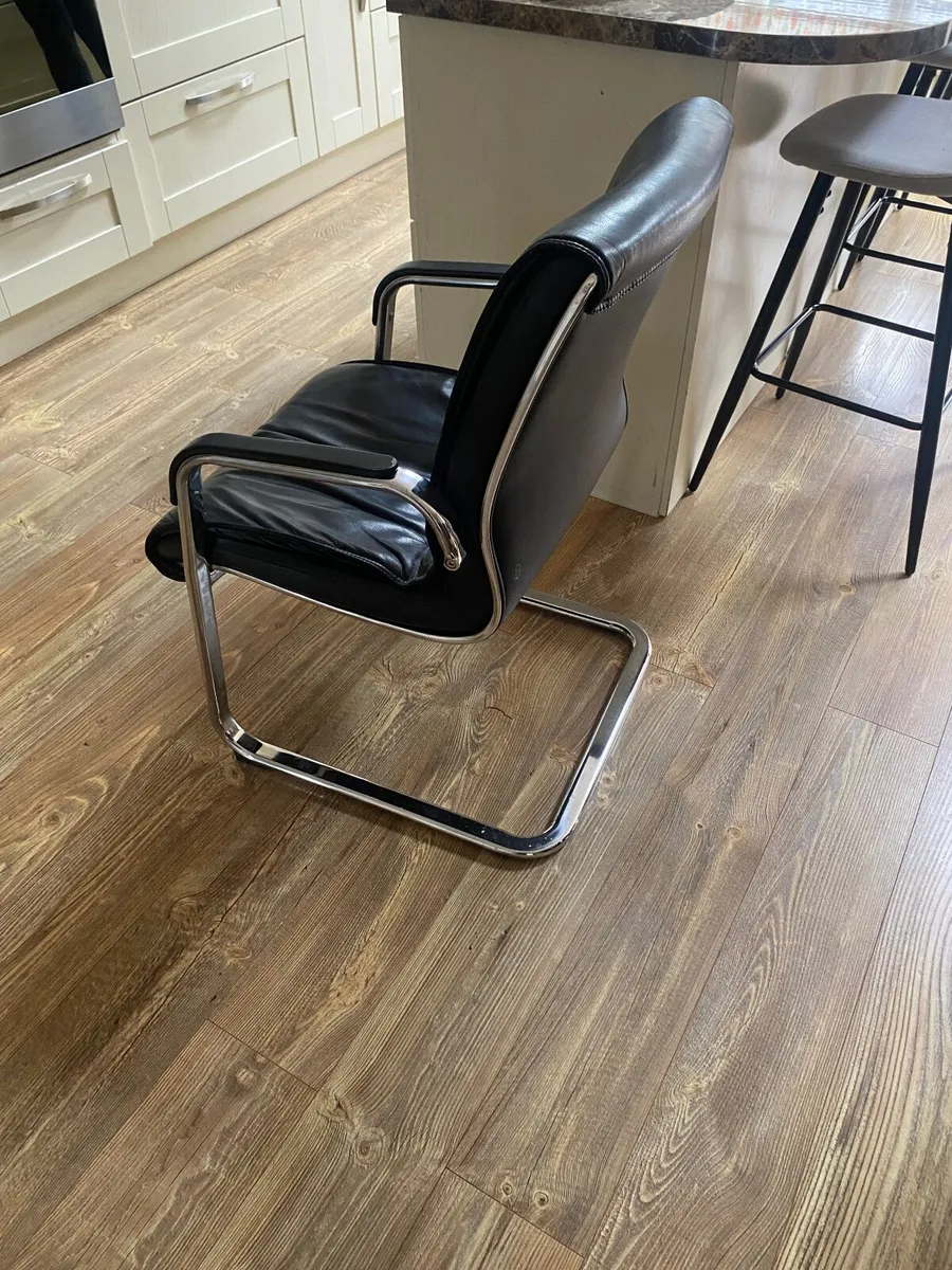 Office Chair - Image 2
