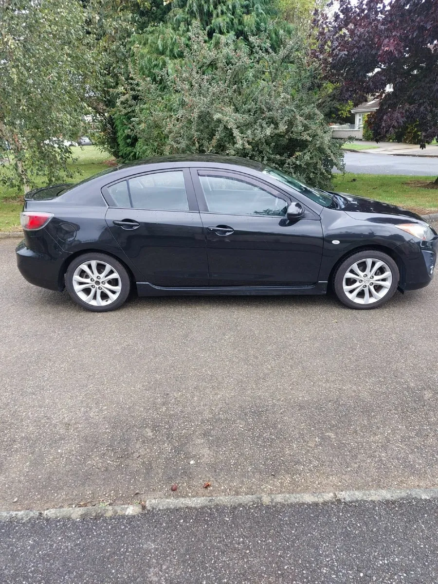 Mazda3 2010 - Image 1
